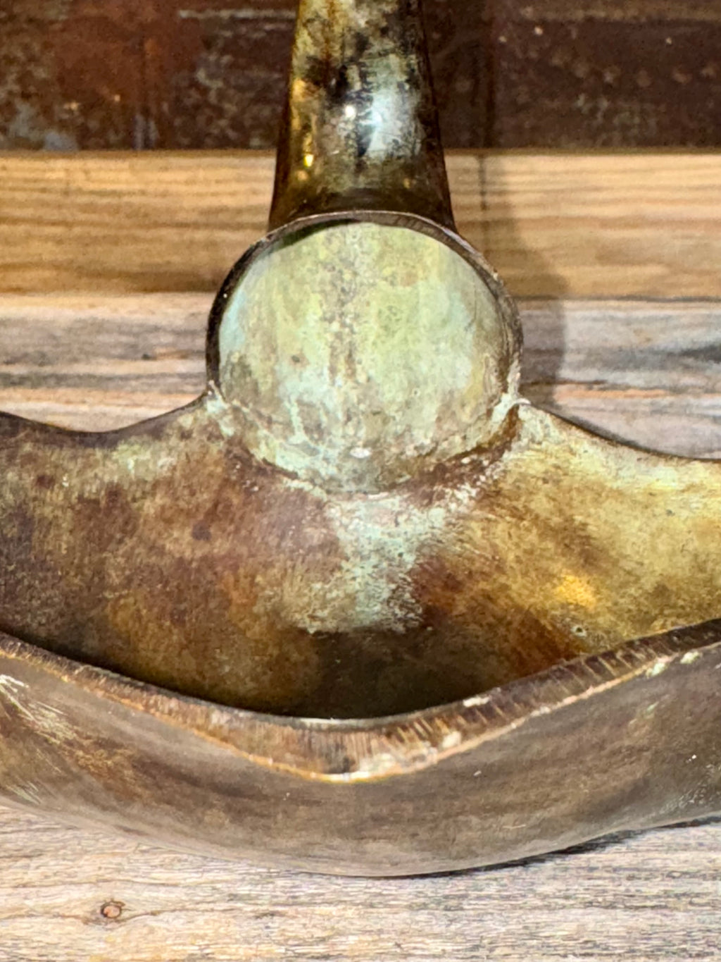 Vintage Etched Bronze Swan Bowl/Planter figurine