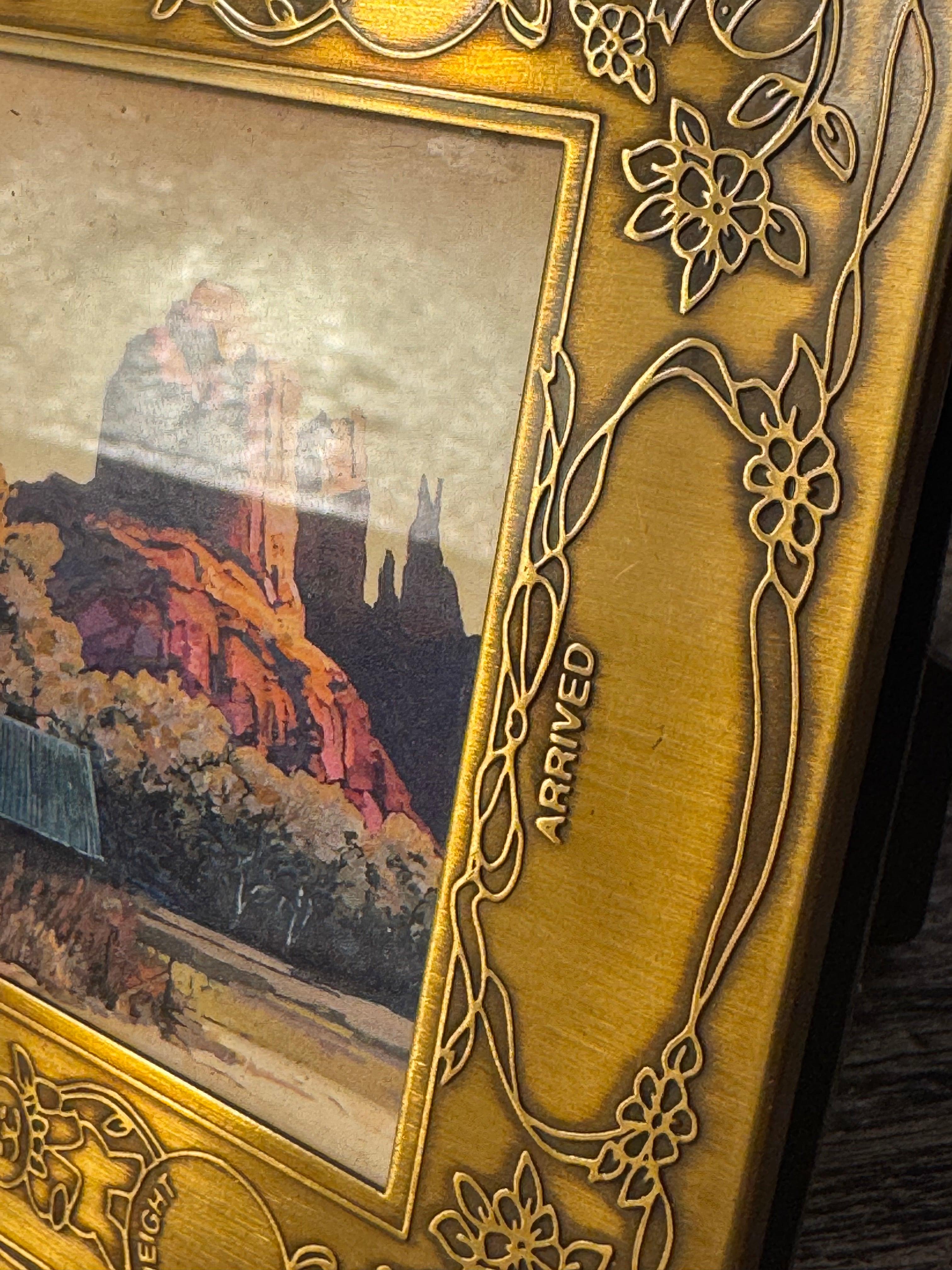 Gold Baby Arrival Frame