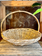 Round Basket with Handle