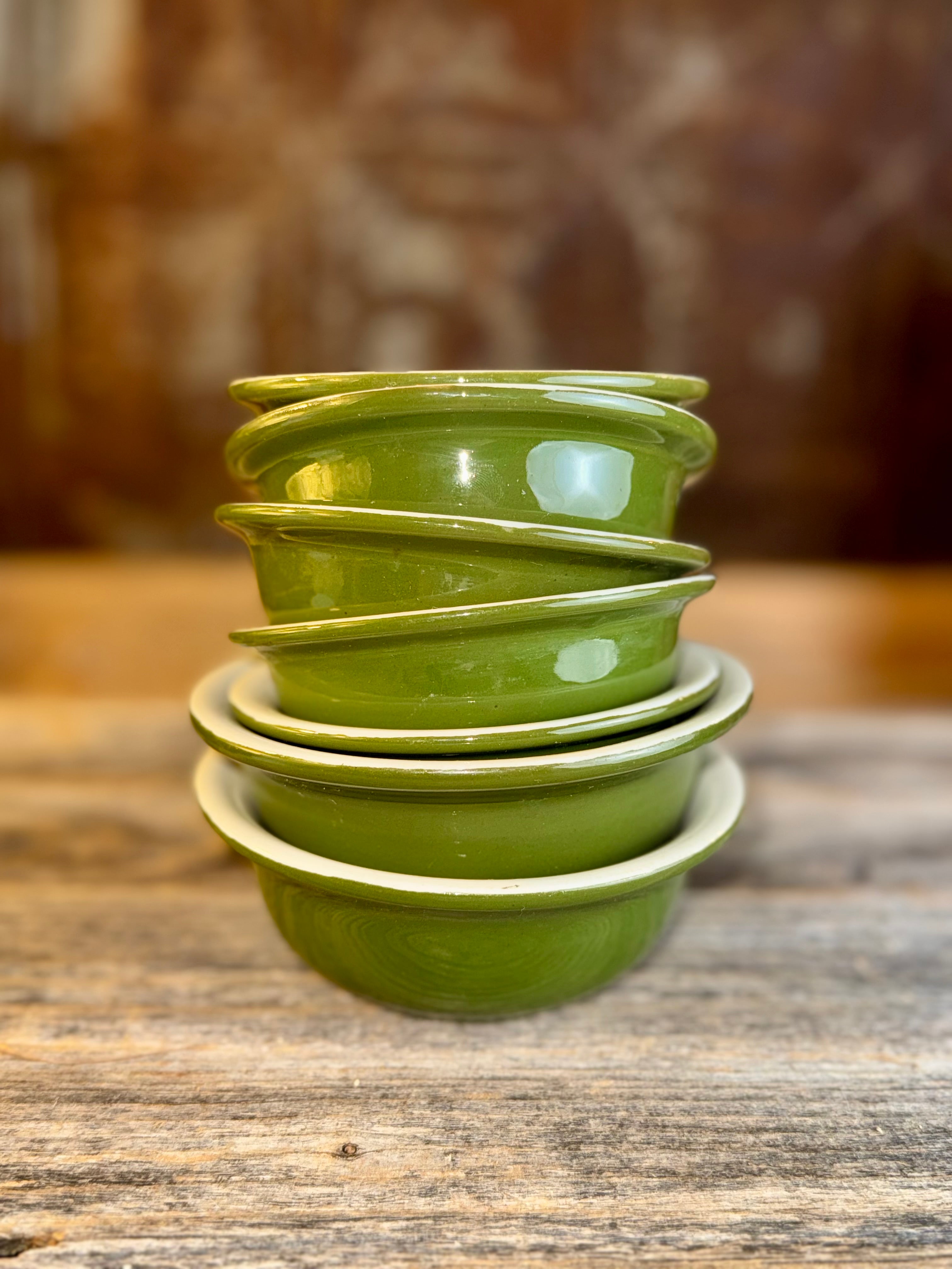 Vintage 7 Green Hall Bowls