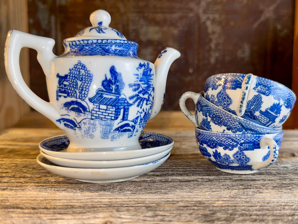 Miniature Blue Willow Tea Set