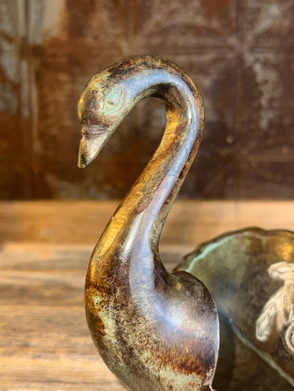 Vintage Etched Bronze Swan Bowl/Planter figurine