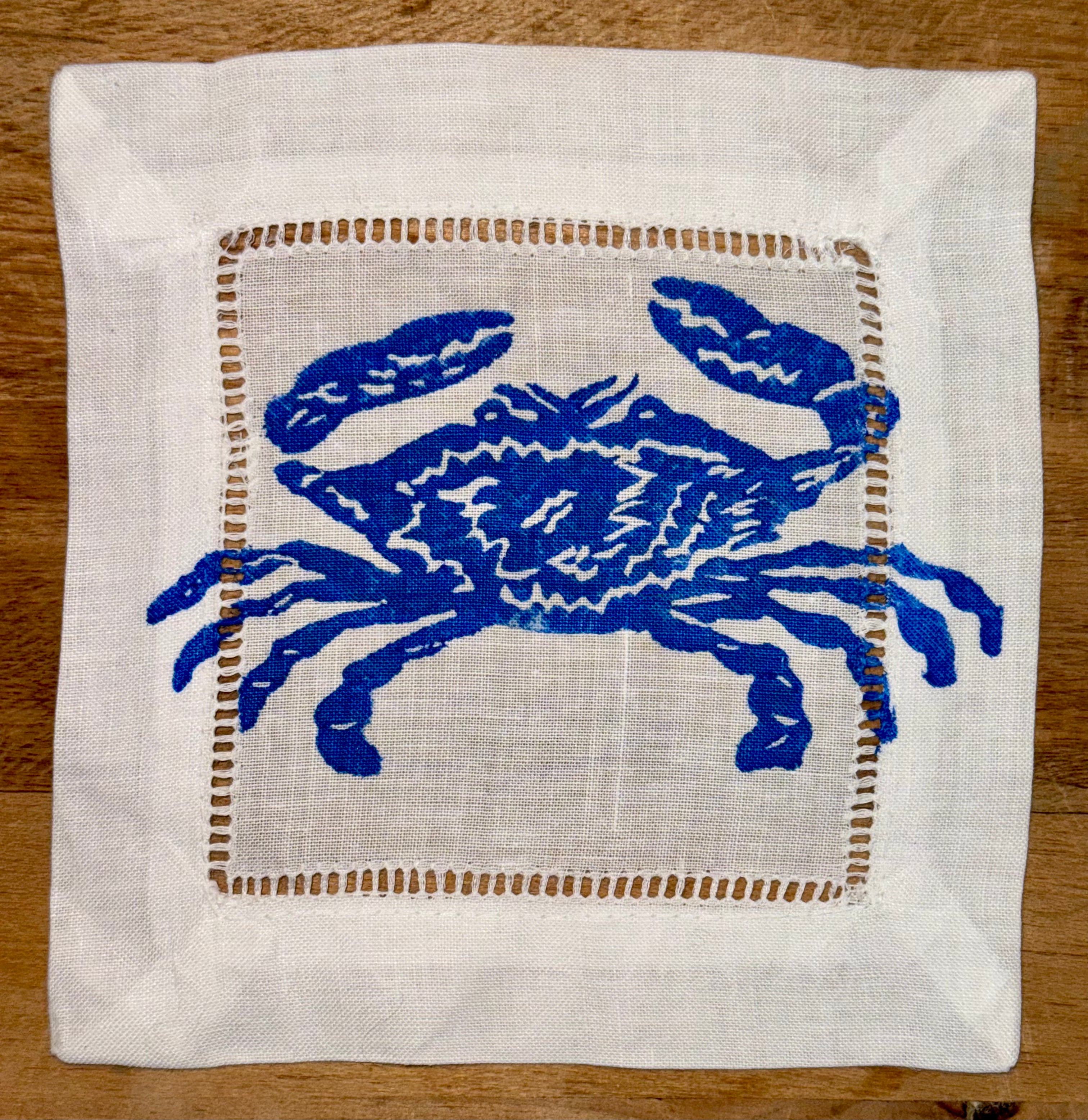 White Linen with Blue Crab Cocktail Napkins (Set of 4)