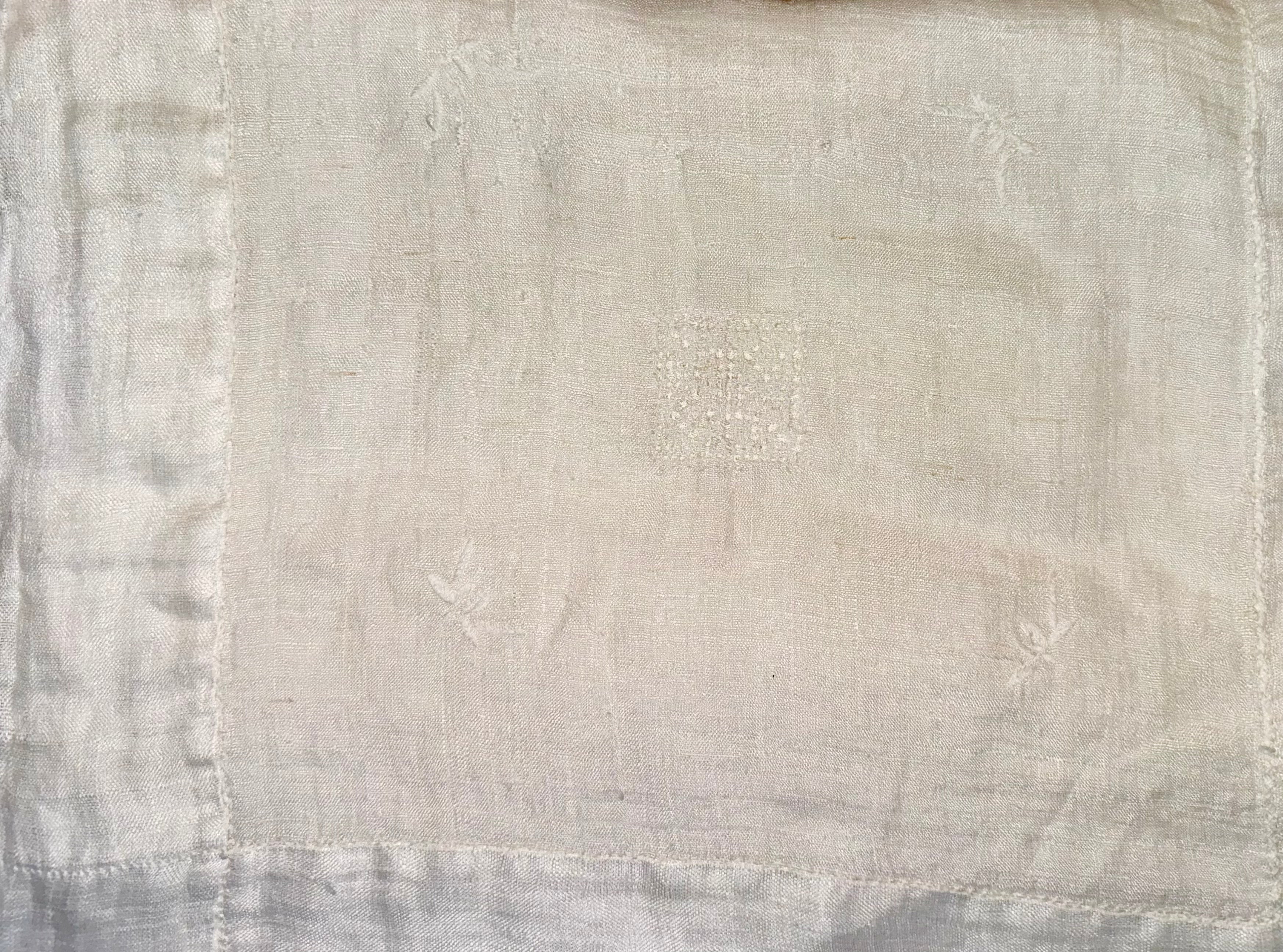 White Vintage Sheer Linen/Cotton Table Cloth
