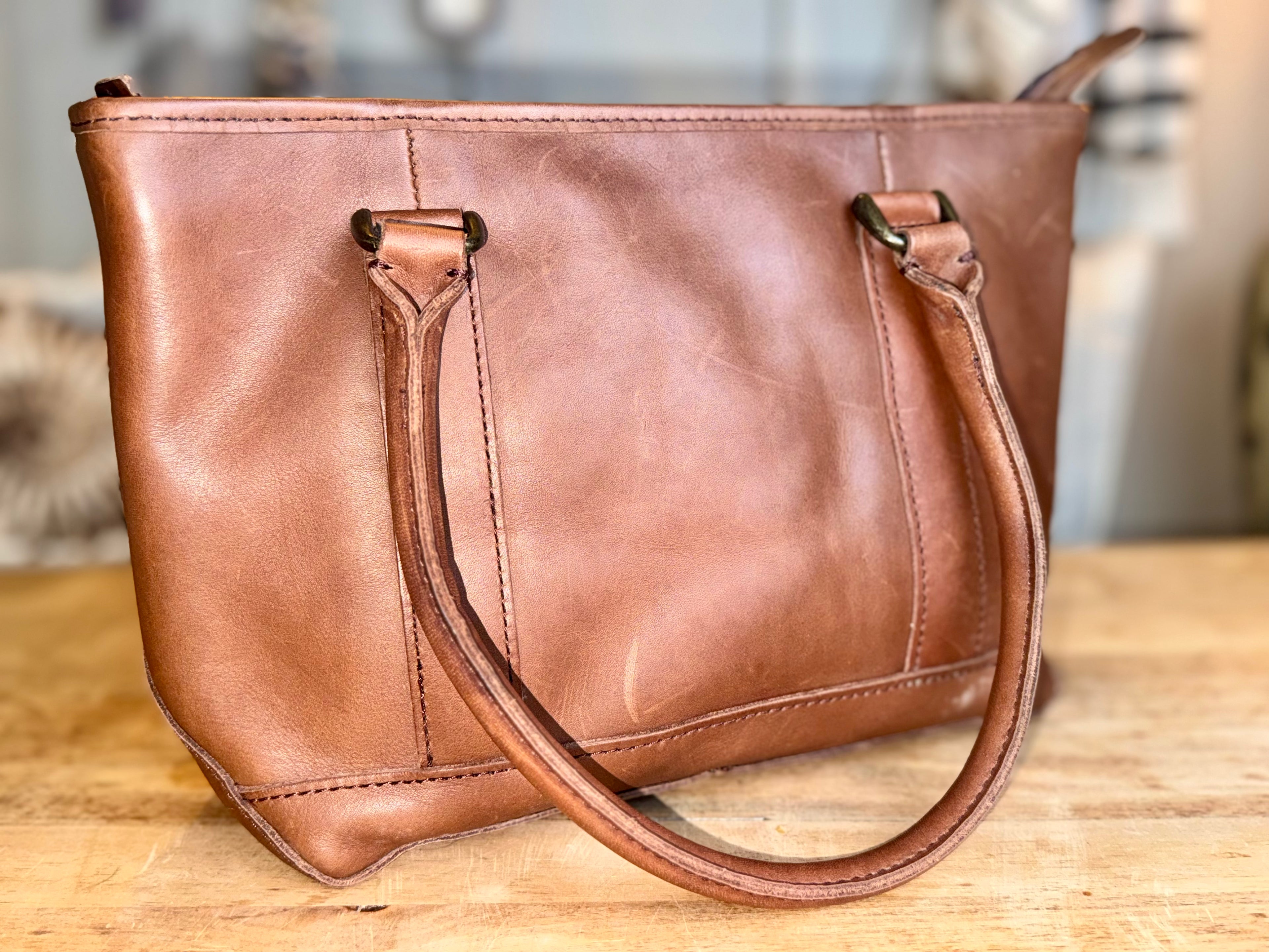 Vintage L.L. Bean Town and Field Brown Leather Tote Purse w/ Brass Accents