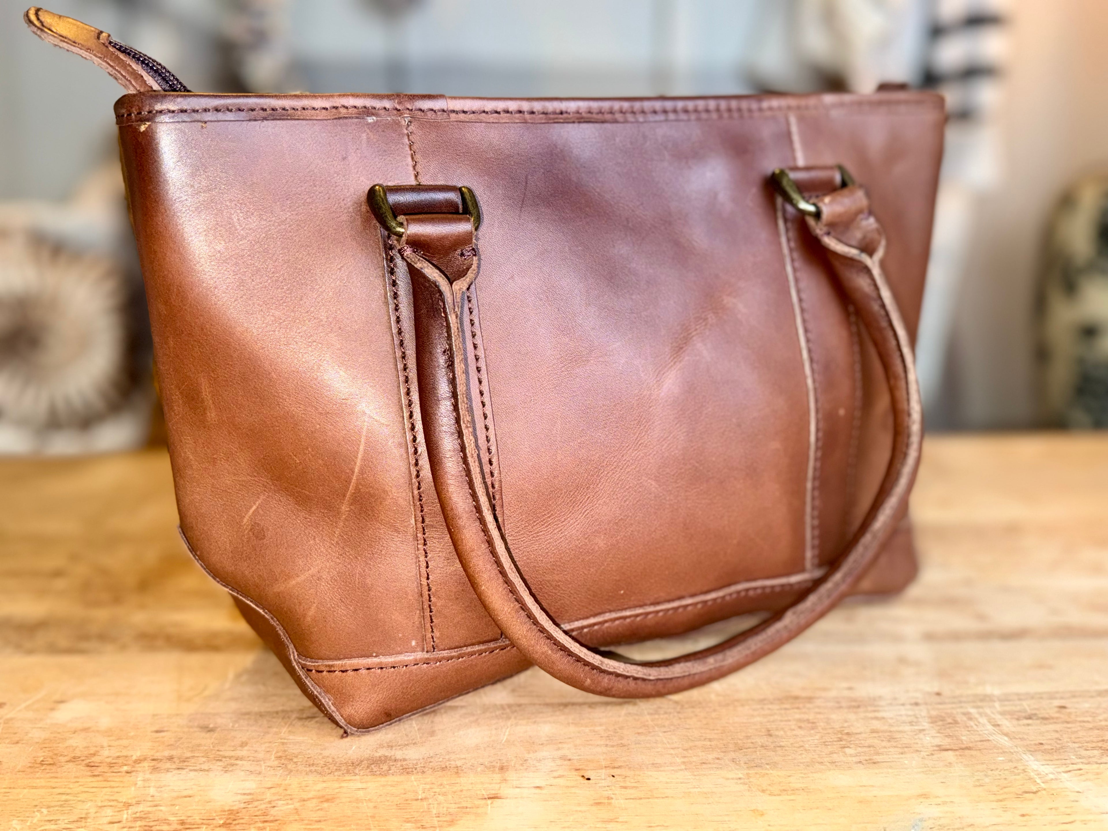 Vintage L.L. Bean Town and Field Brown Leather Tote Purse w/ Brass Accents