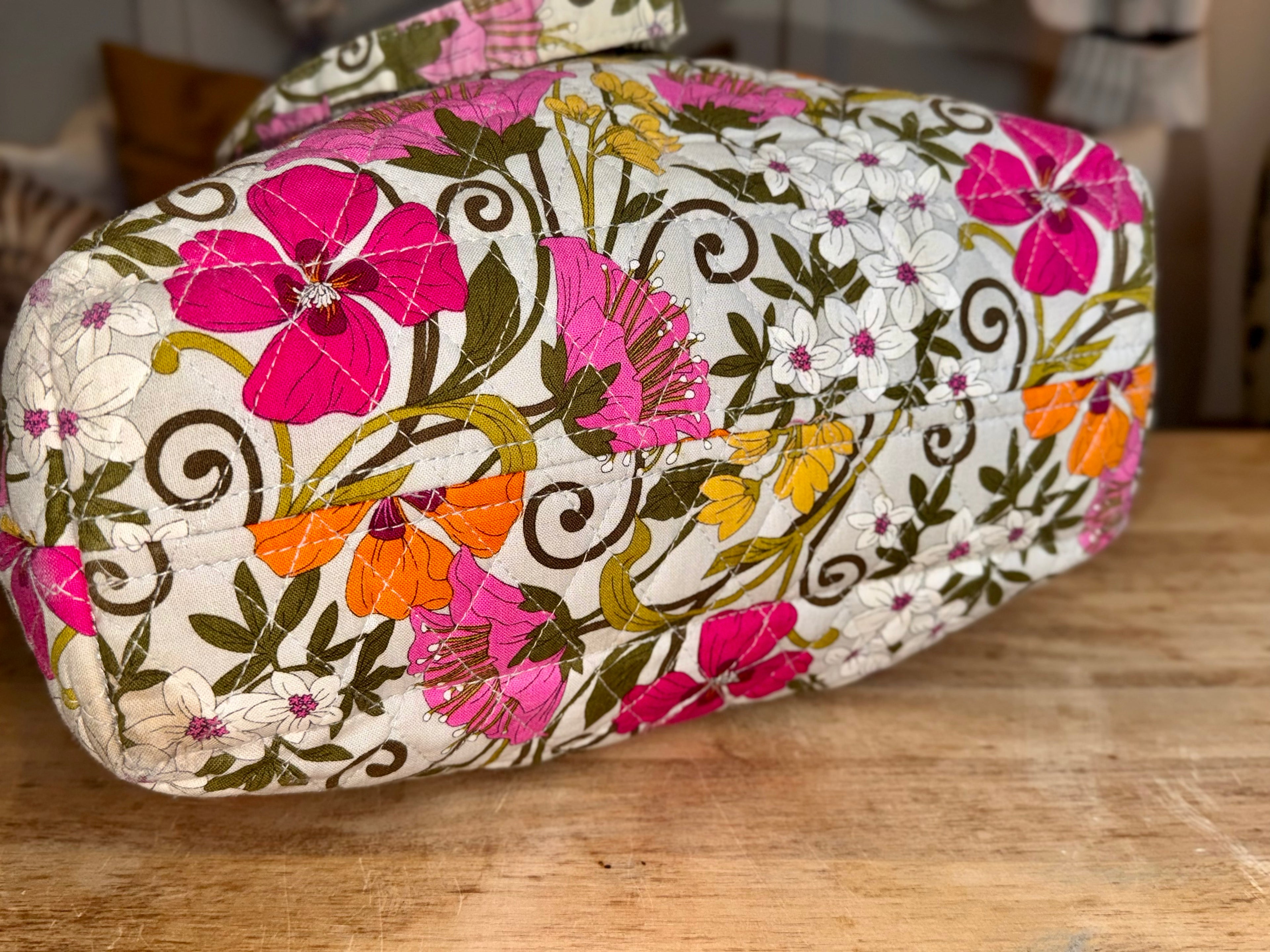 Vera Bradley Tea Garden Tote Bag with Tortoise Shell Toggle closure