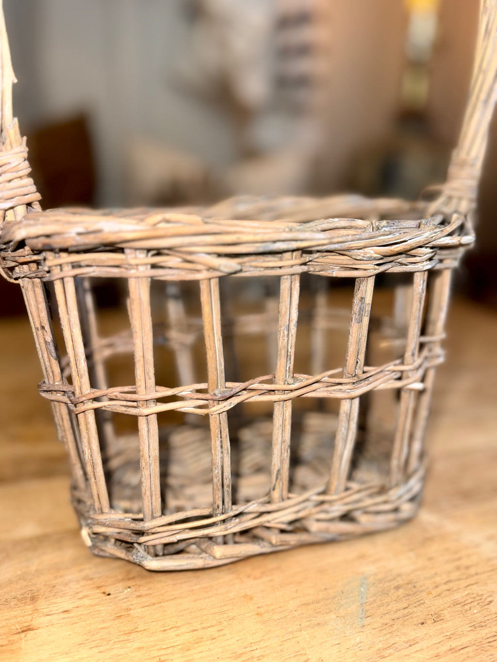 Handwoven Rustic Wicker Basket with Handle – Open-Weave Decorative Carry Basket