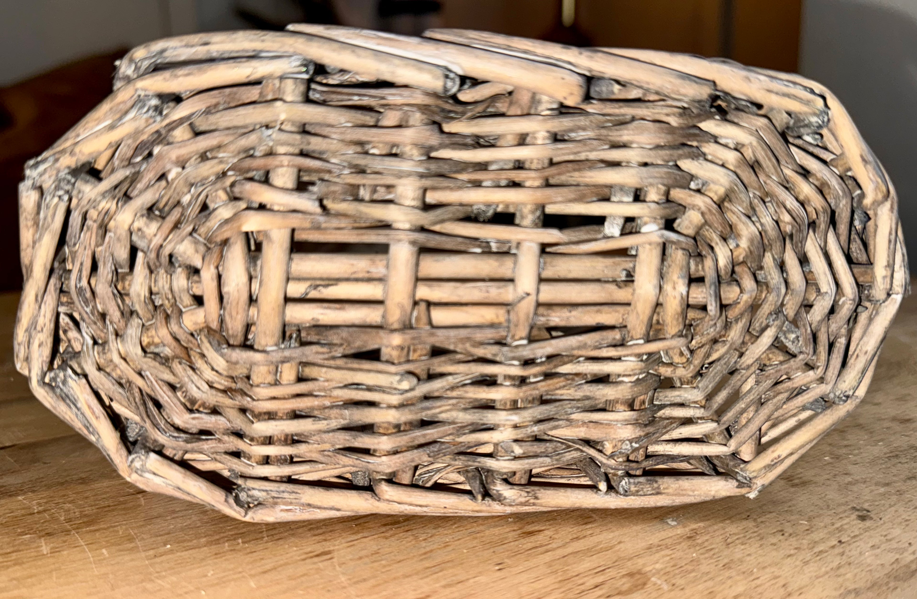Handwoven Rustic Wicker Basket with Handle – Open-Weave Decorative Carry Basket