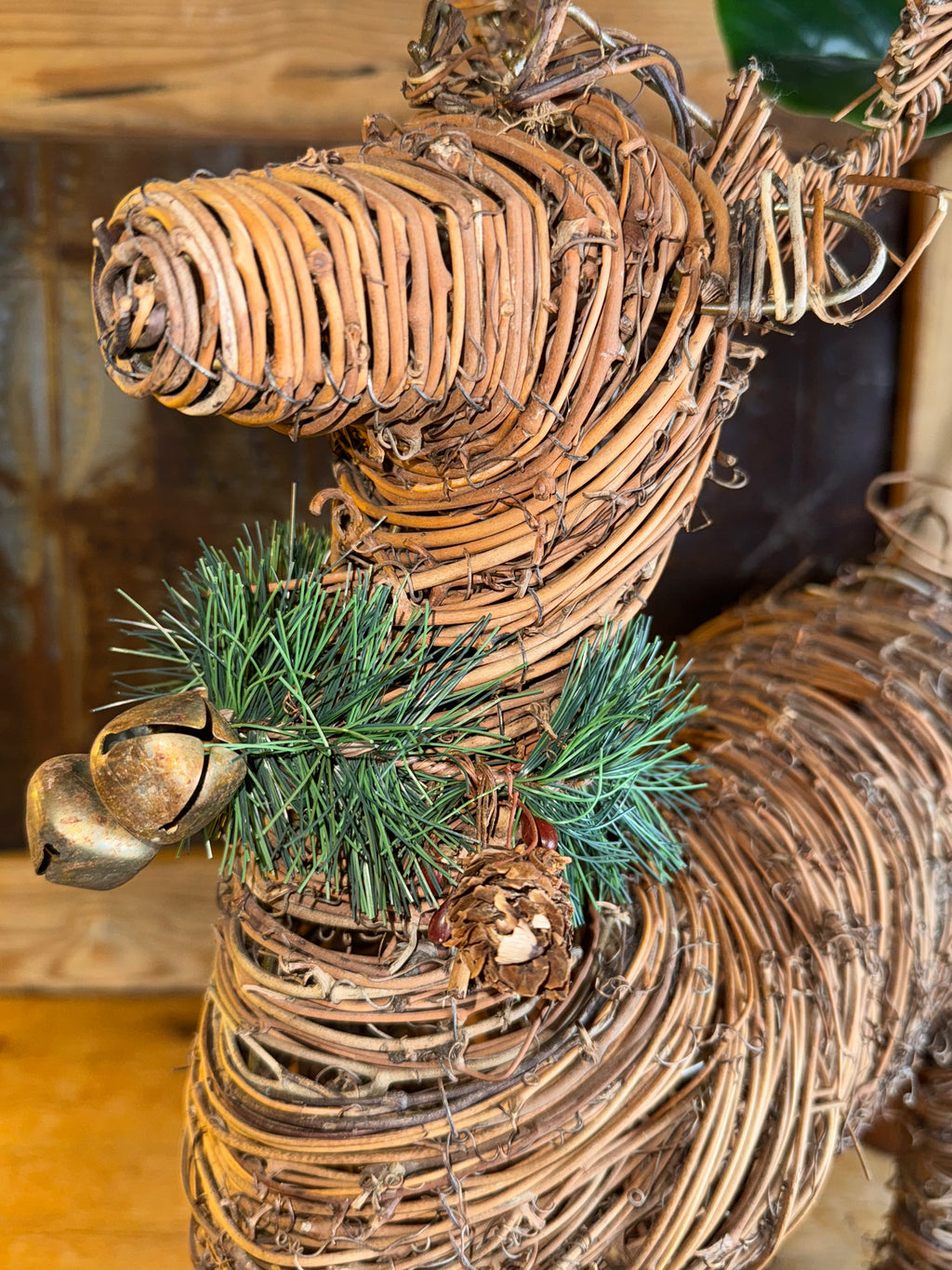 Vintage Grapevine Reindeer