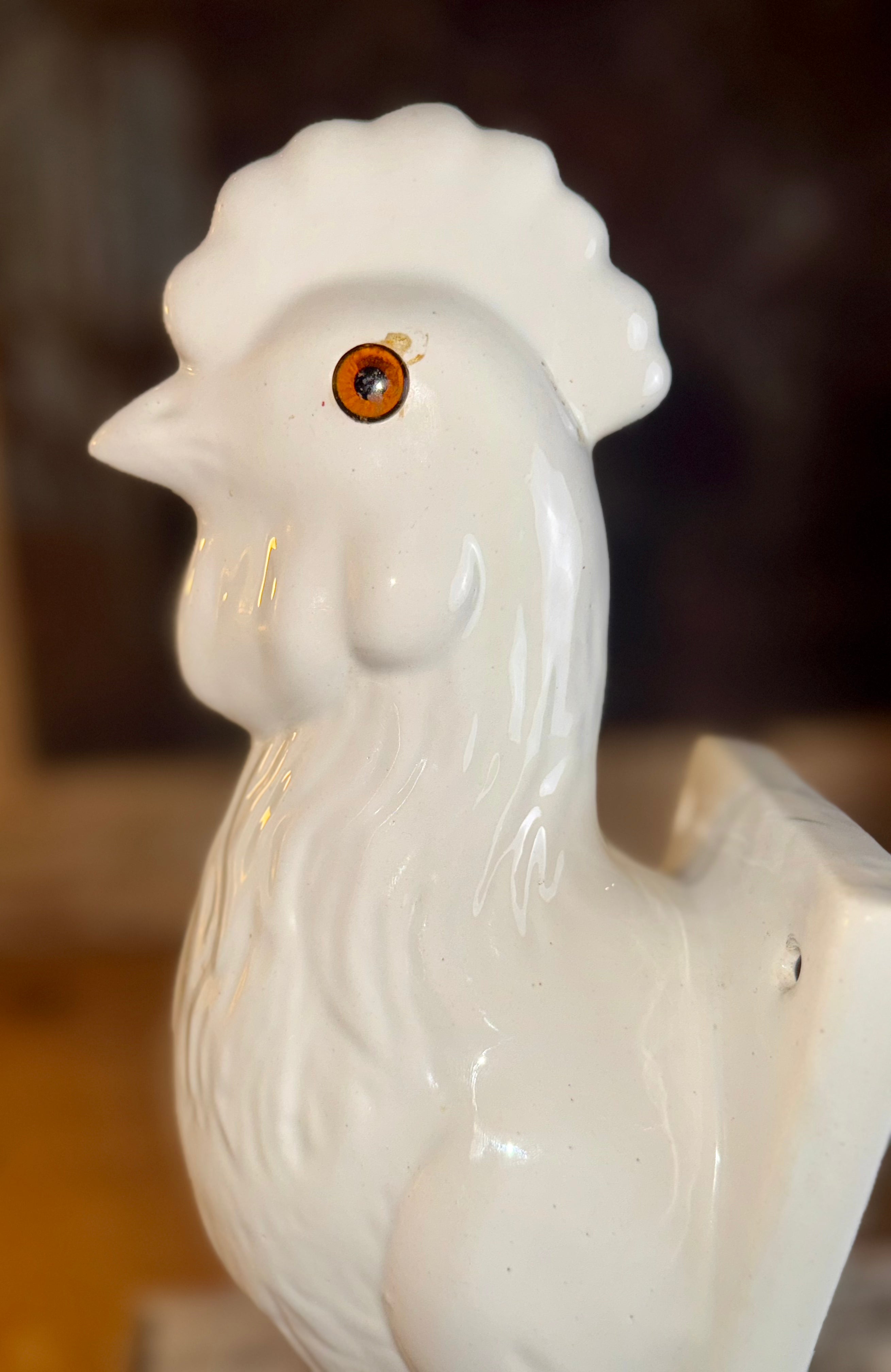 Vintage White Ceramic Rooster Wall Hook Decor