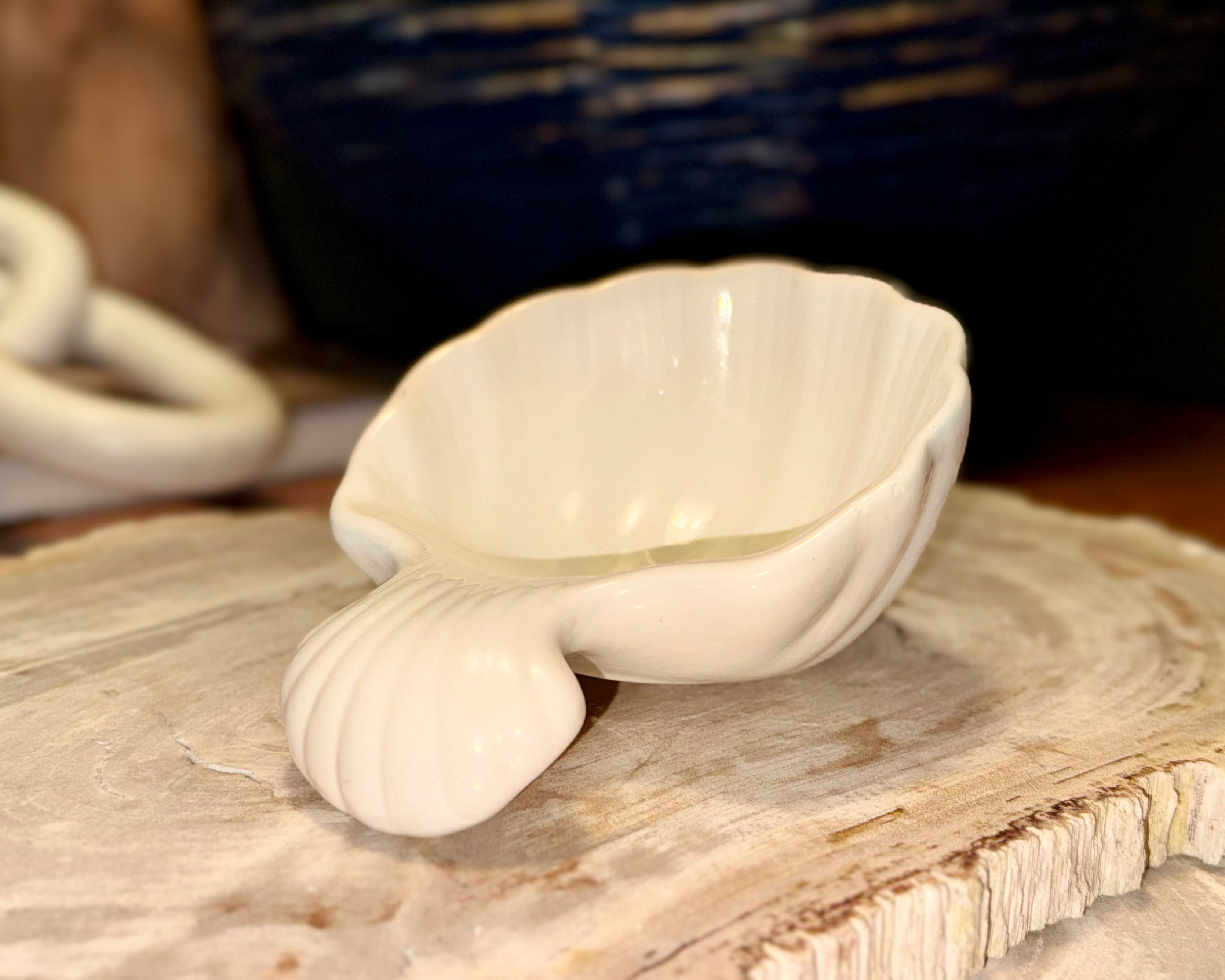 White  Ceramic Shell Spoon Rest