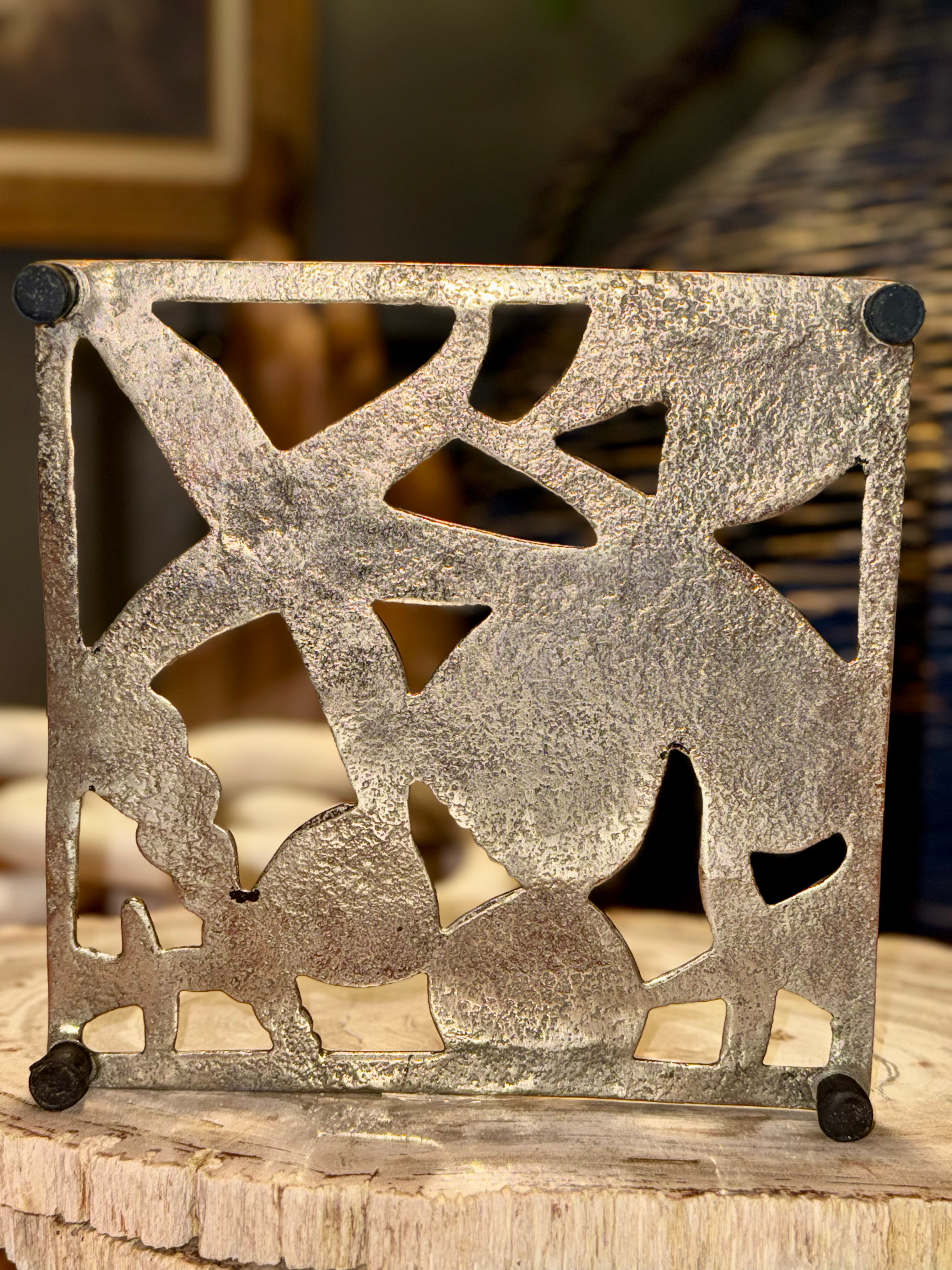 Silver Coastal Shell Trivet