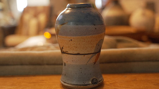 Handcrafted Studio Pottery Vase – Unique Wheel-Thrown Art Piece